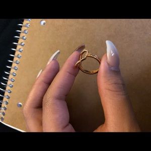Henri Bendel Ring